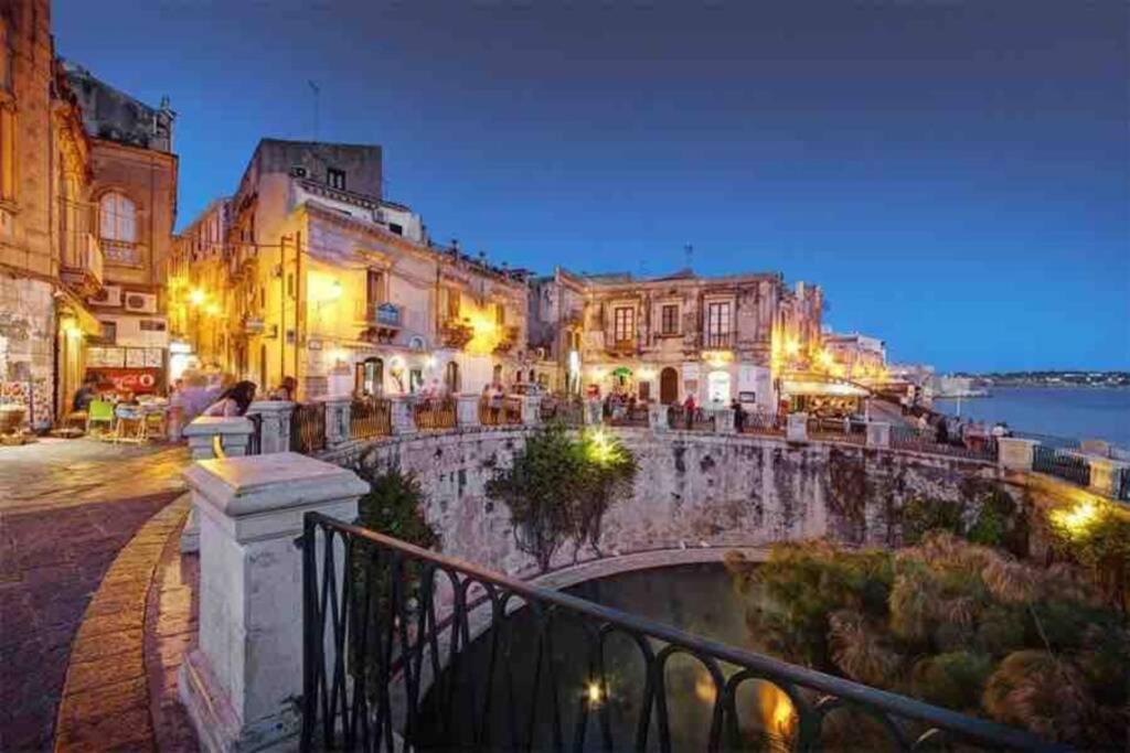 La Mansarda Βίλα Συρακούσες Εξωτερικό φωτογραφία